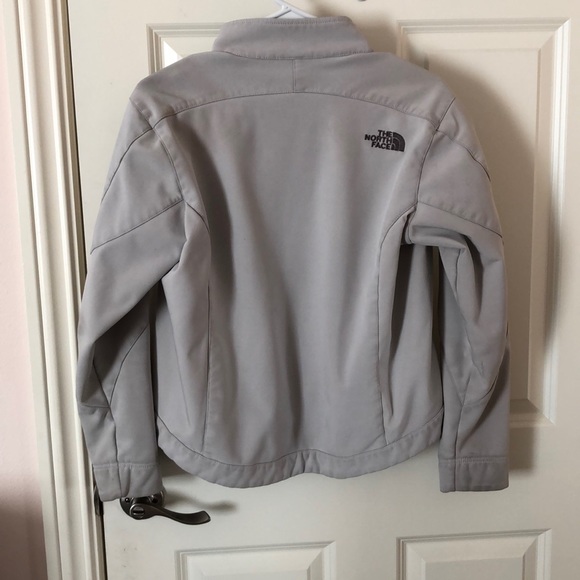 Grey north face jacket - Picture 3 of 3